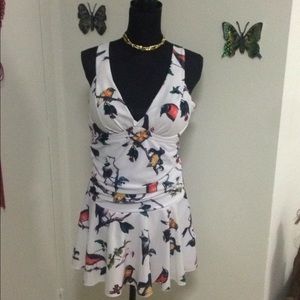 Swim wear while piece used size XXL no tear